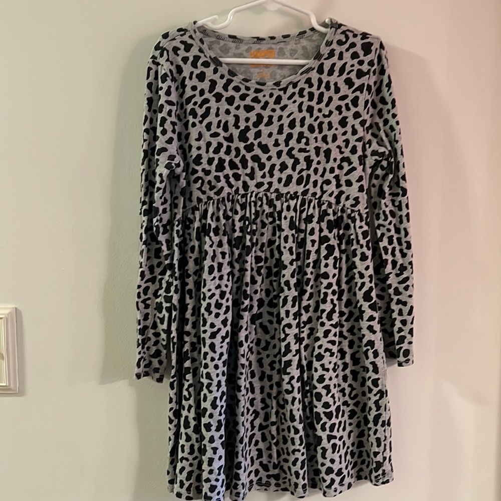 Girls dress